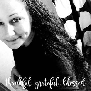 Meet your Posher, Kellie